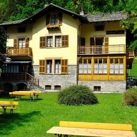 Hotel Villa Tedaldi غريسوني سان جان المظهر الخارجي الصورة