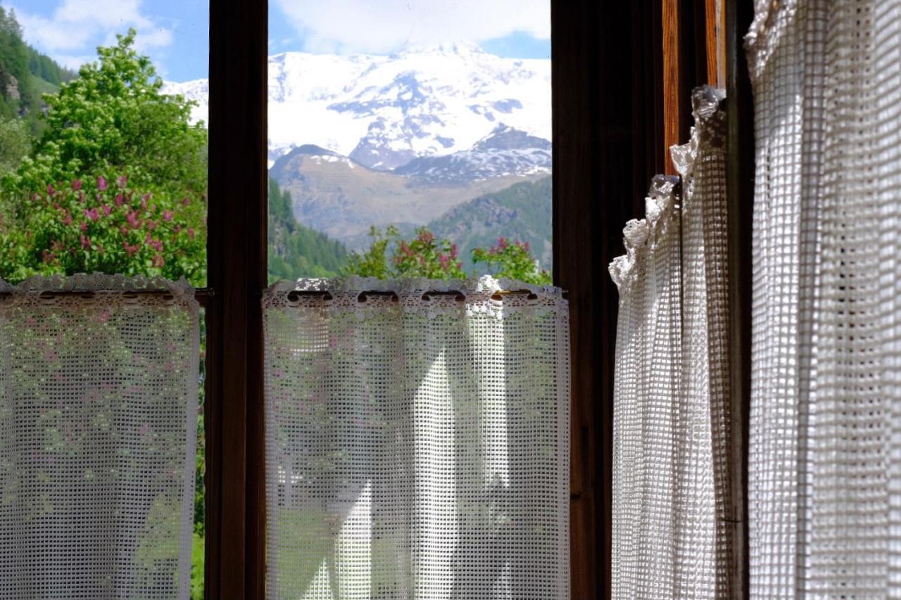 Hotel Villa Tedaldi غريسوني سان جان المظهر الخارجي الصورة