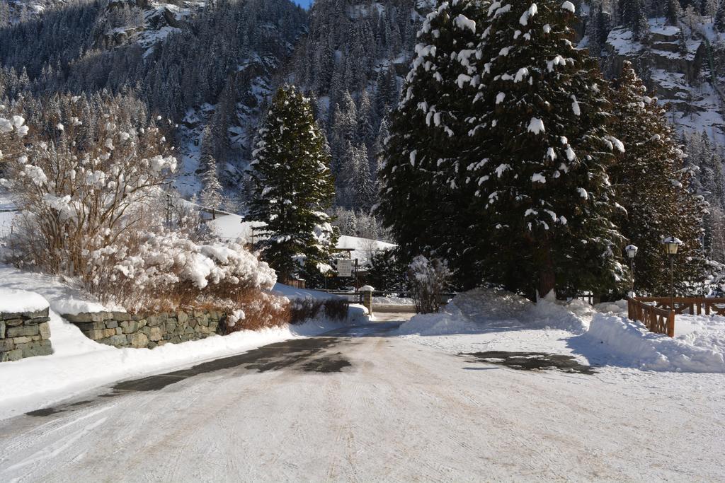 Hotel Villa Tedaldi غريسوني سان جان المظهر الخارجي الصورة