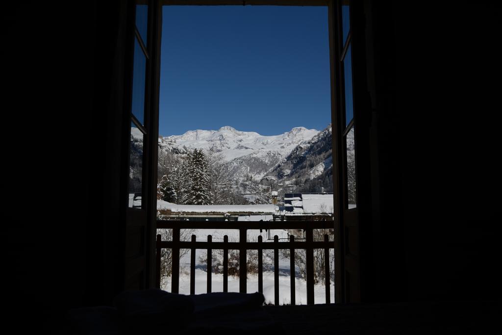 Hotel Villa Tedaldi غريسوني سان جان المظهر الخارجي الصورة